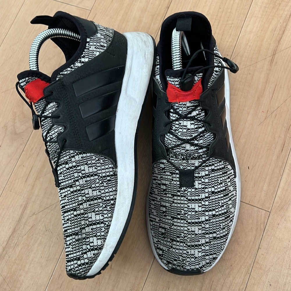 Adidas Men’s shoes EVM SIZE 10.5